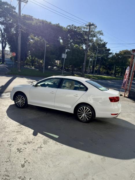 VOLKSWAGEN Jetta 2.0 4P TSI HIGHLINE 200 CV AUTOM�TICO, Foto 7