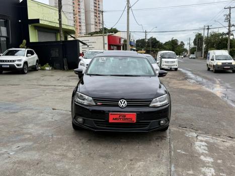 VOLKSWAGEN Jetta 2.0 4P COMFORTLINE TIPTRONIC AUTOM�TICO, Foto 2