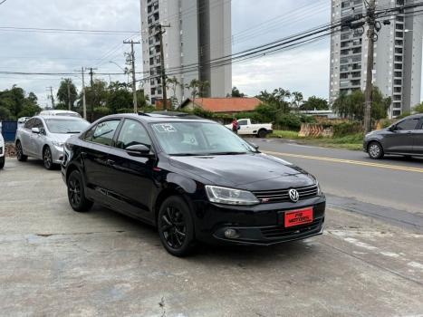 VOLKSWAGEN Jetta 2.0 4P COMFORTLINE TIPTRONIC AUTOM�TICO, Foto 3