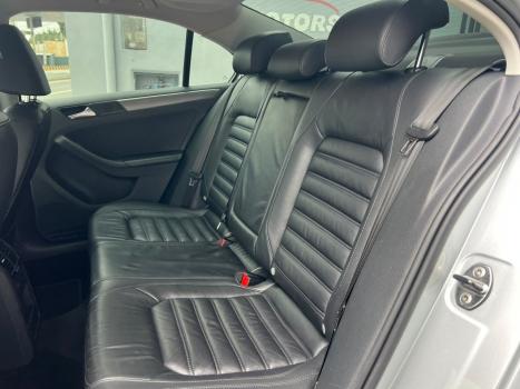 VOLKSWAGEN Jetta 2.0 4P TSI HIGHLINE 200 CV AUTOM�TICO, Foto 8