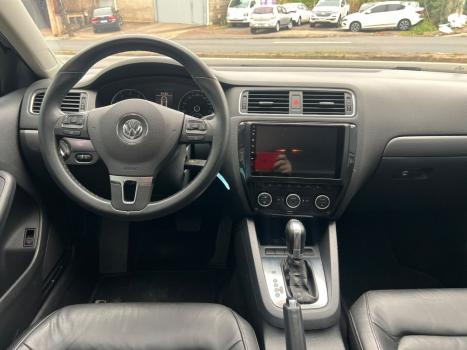 VOLKSWAGEN Jetta 2.0 4P TSI HIGHLINE 200 CV AUTOM�TICO, Foto 9