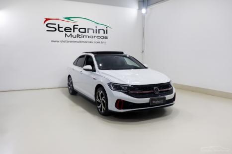VOLKSWAGEN Jetta 2.0 4P 350 TSI GLI AUTOM�TICO DSG, Foto 3