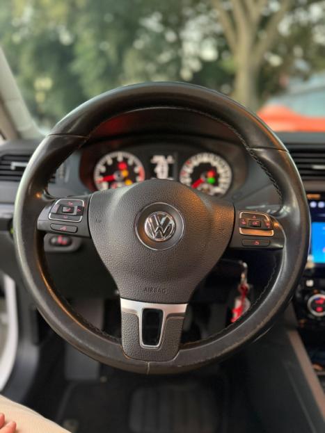 VOLKSWAGEN Jetta 2.0 4P COMFORTLINE FLEX, Foto 2