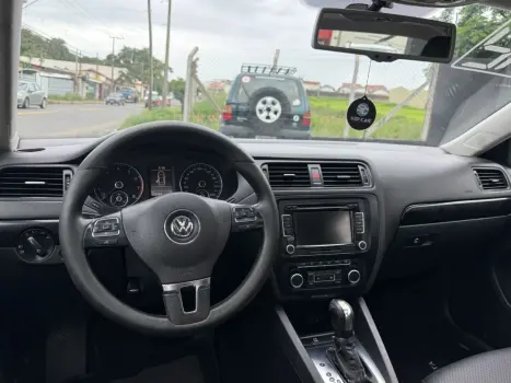 VOLKSWAGEN Jetta 2.0 4P FLEX COMFORTLINE TIPTRONIC AUTOM�TICO, Foto 11