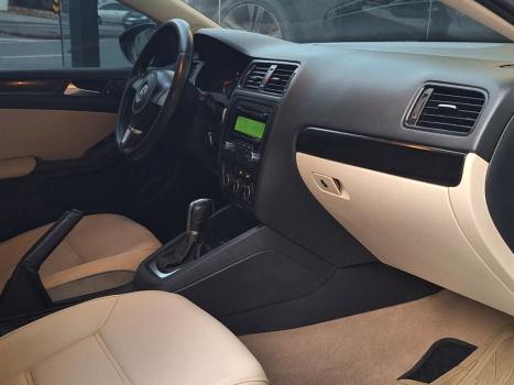VOLKSWAGEN Jetta 2.0 4P FLEX COMFORTLINE TIPTRONIC AUTOM�TICO, Foto 9