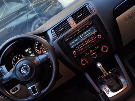 VOLKSWAGEN Jetta 2.0 4P FLEX COMFORTLINE TIPTRONIC AUTOM�TICO, Foto 10