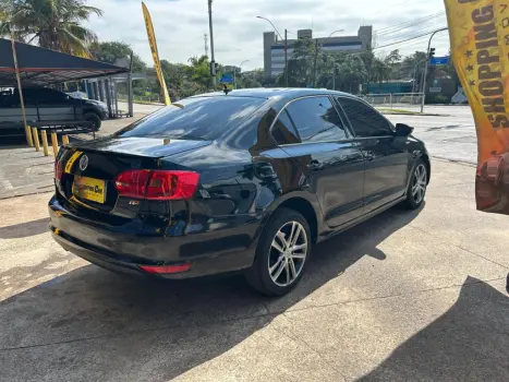 VOLKSWAGEN Jetta 2.0 4P FLEX AUTOMÁTICO, Foto 4