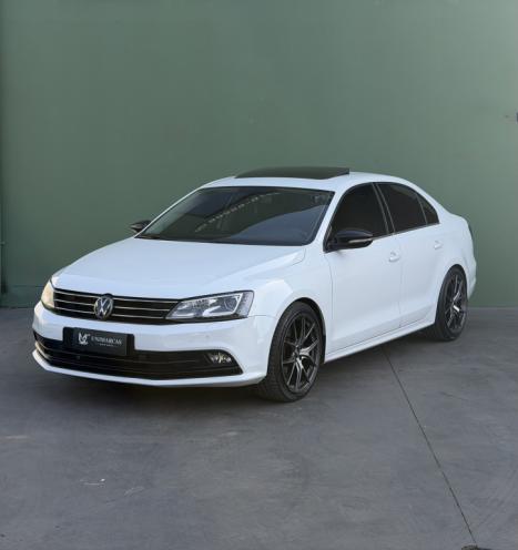 VOLKSWAGEN Jetta 2.0 4P TSI HIGHLINE 211 CV AUTOM�TICO, Foto 3