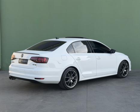 VOLKSWAGEN Jetta 2.0 4P TSI HIGHLINE 211 CV AUTOM�TICO, Foto 5