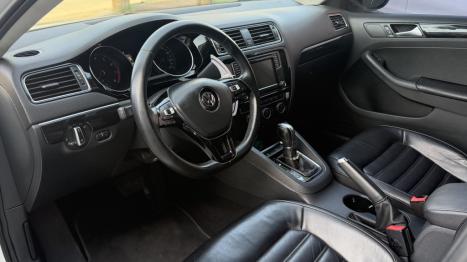 VOLKSWAGEN Jetta 2.0 4P TSI HIGHLINE 211 CV AUTOM�TICO, Foto 7