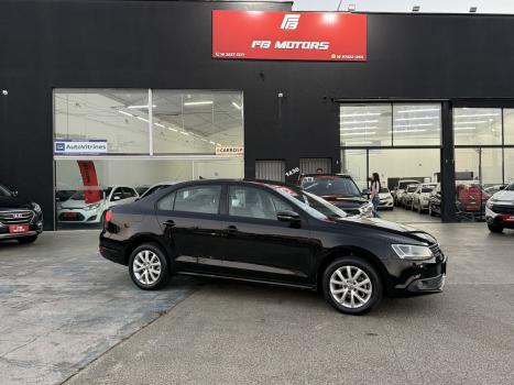 VOLKSWAGEN Jetta 2.0 4P FLEX COMFORTLINE TIPTRONIC AUTOM�TICO, Foto 4