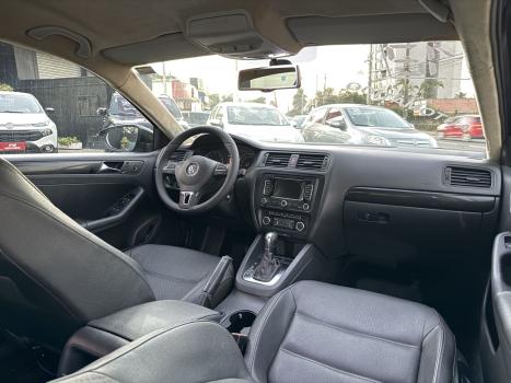 VOLKSWAGEN Jetta 2.0 4P FLEX COMFORTLINE TIPTRONIC AUTOM�TICO, Foto 10