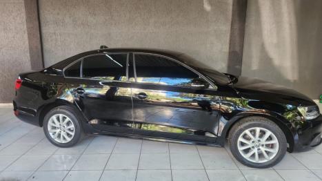 VOLKSWAGEN Jetta 2.0 4P FLEX COMFORTLINE TIPTRONIC AUTOMÁTICO, Foto 2