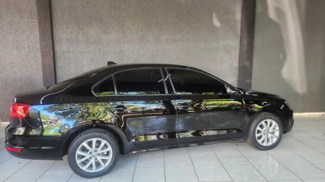 VOLKSWAGEN Jetta 2.0 4P FLEX COMFORTLINE TIPTRONIC AUTOMÁTICO, Foto 4