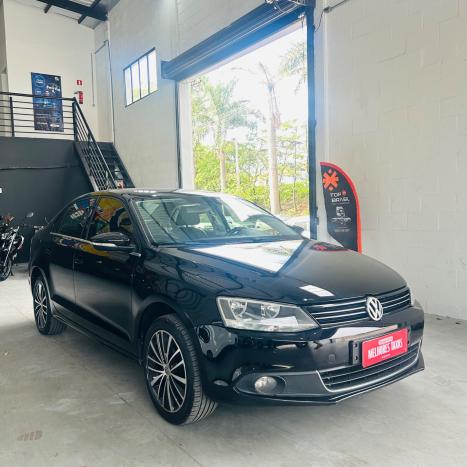 VOLKSWAGEN Jetta 2.0 4P TSI HIGHLINE 211 CV AUTOMÁTICO, Foto 3