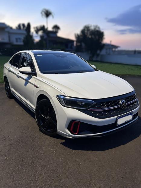 VOLKSWAGEN Jetta 2.0 4P 350 TSI GLI AUTOMÁTICO DSG, Foto 1