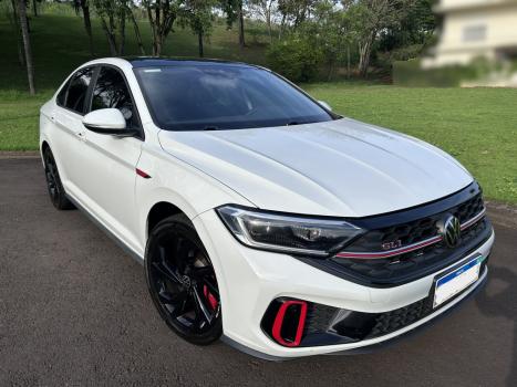 VOLKSWAGEN Jetta 2.0 4P 350 TSI GLI AUTOMÁTICO DSG, Foto 3