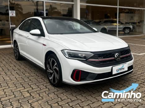 VOLKSWAGEN Jetta 2.0 4P 350 TSI GLI AUTOMÁTICO DSG, Foto 3
