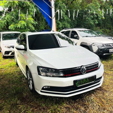 VOLKSWAGEN Jetta 2.0 4P TSI HIGHLINE 211 CV AUTOMÁTICO, Foto 1