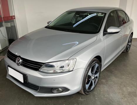 VOLKSWAGEN Jetta 2.0 4P FLEX COMFORTLINE TIPTRONIC AUTOMÁTICO, Foto 2