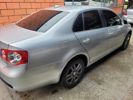 VOLKSWAGEN Jetta 2.5 20V 4P 150CV AUTOMÁTICO, Foto 2 VOLKSWAGEN Jetta 2.5 20V 4P 150CV AUTOMÁTICO, Foto 2