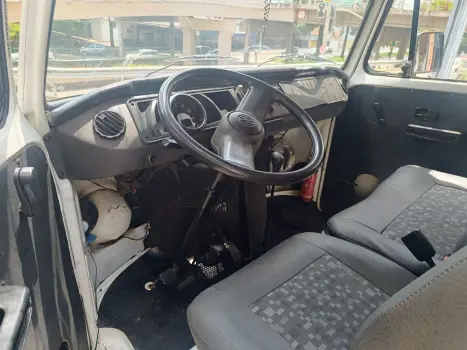 VOLKSWAGEN Kombi 1.4 FLEX STD, Foto 5