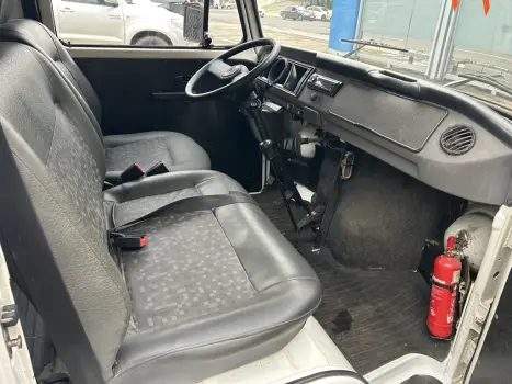 VOLKSWAGEN Kombi 1.4 FLEX STD 9 LUGARES, Foto 13