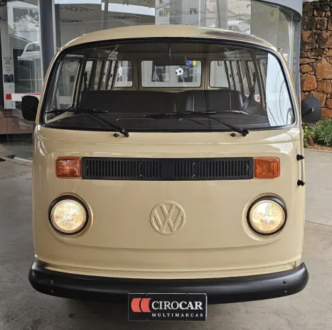 VOLKSWAGEN Kombi 1.6 STD 9 LUGARES, Foto 2