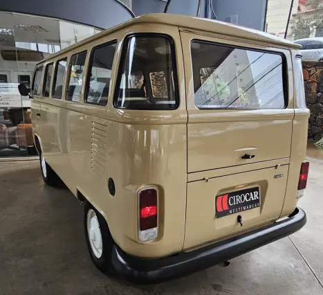 VOLKSWAGEN Kombi 1.6 STD 9 LUGARES, Foto 5