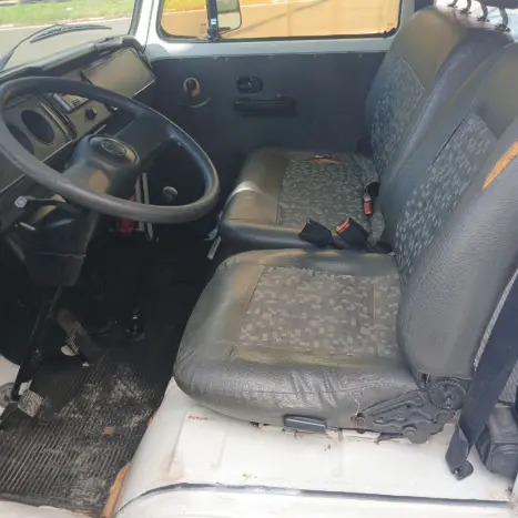 VOLKSWAGEN Kombi 1.6 STD 9 LUGARES, Foto 8