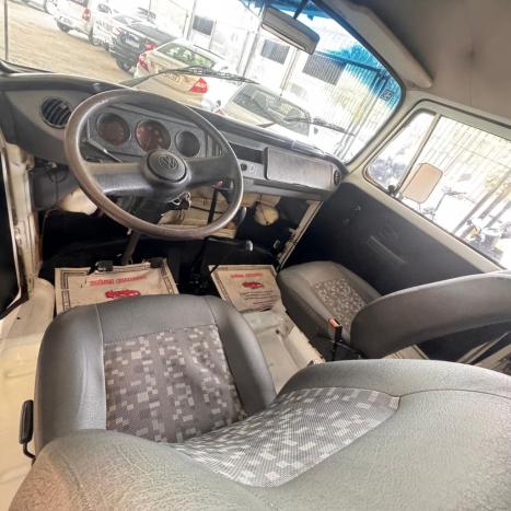 VOLKSWAGEN Kombi 1.6 3P STD MI ESCOLAR, Foto 5