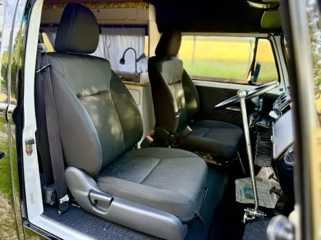 VOLKSWAGEN Kombi Furg�o 1.6 IE, Foto 8