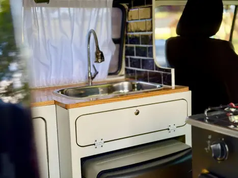 VOLKSWAGEN Kombi Furg�o 1.6 IE, Foto 12