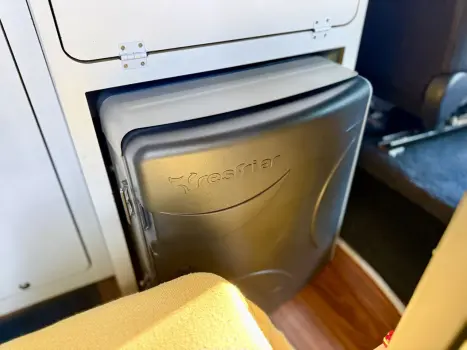 VOLKSWAGEN Kombi Furg�o 1.6 IE, Foto 14