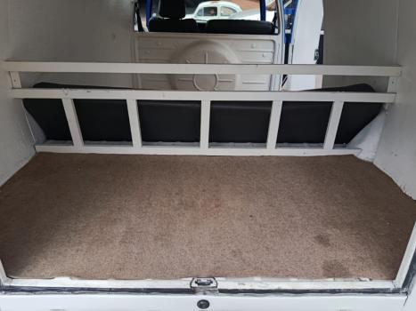 VOLKSWAGEN Kombi Furg�o 1.6, Foto 13