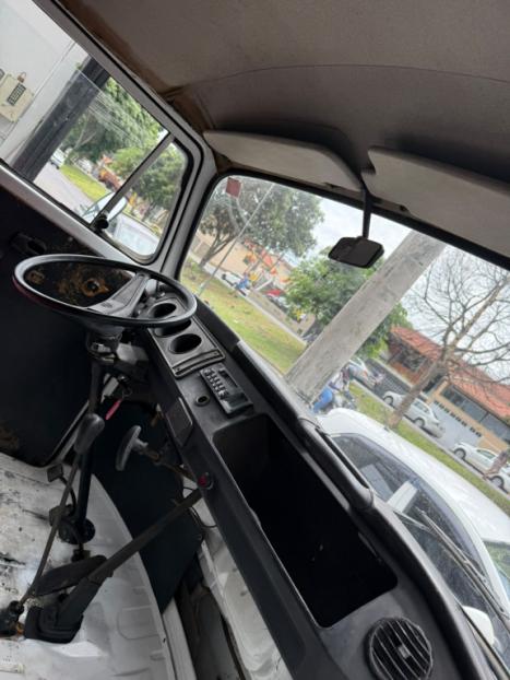 VOLKSWAGEN Kombi Furgão 1.6, Foto 9