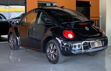 VOLKSWAGEN New Beetle 2.0 MI AUTOM�TICO, Foto 4