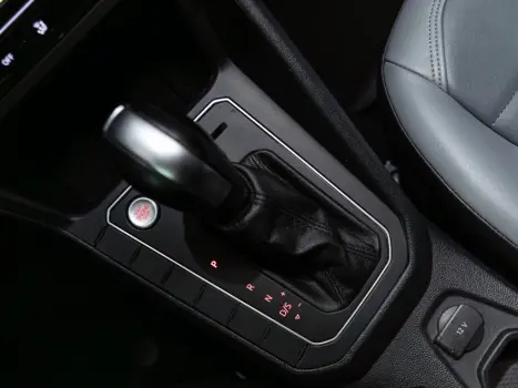 VOLKSWAGEN Nivus 1.0 4P FLEX 200 TSI HIGHLINE TURBO AUTOMTICO, Foto 16