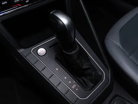 VOLKSWAGEN Nivus 1.0 4P FLEX 200 TSI HIGHLINE TURBO AUTOMTICO, Foto 19