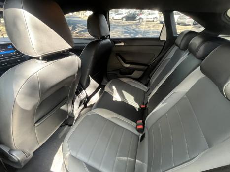 VOLKSWAGEN Nivus 1.0 4P FLEX 200 TSI HIGHLINE TURBO AUTOMTICO, Foto 10