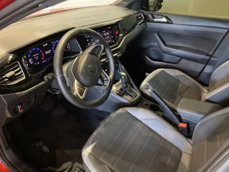 VOLKSWAGEN Nivus 1.0 4P FLEX 200 TSI HIGHLINE TURBO AUTOMÁTICO, Foto 4 VOLKSWAGEN Nivus 1.0 4P FLEX 200 TSI HIGHLINE TURBO AUTOMÁTICO, Foto 4