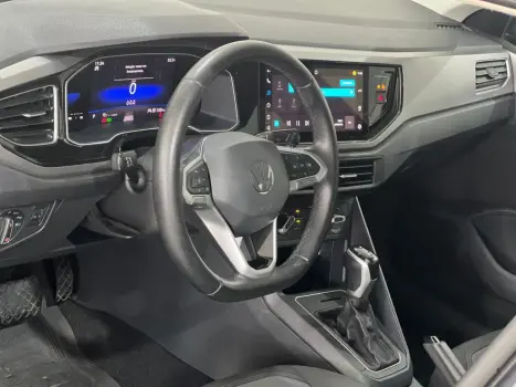 VOLKSWAGEN Nivus 1.0 4P FLEX 200 TSI COMFORTLINE TURBO AUTOMTICO, Foto 4