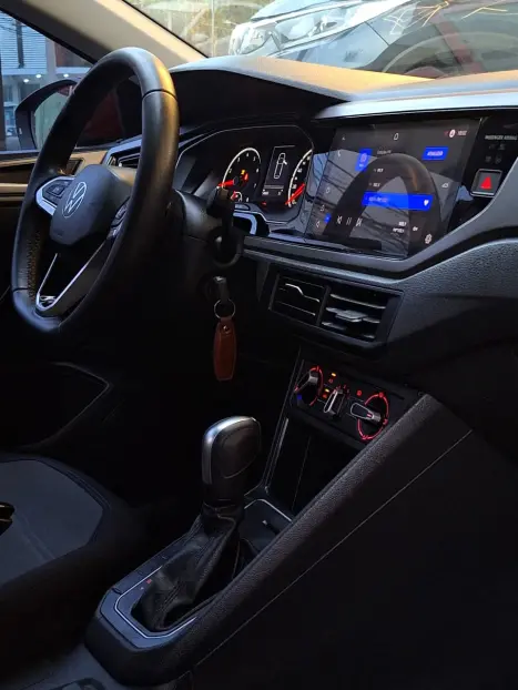 VOLKSWAGEN Nivus 1.0 4P FLEX 200 TSI COMFORTLINE TURBO AUTOMTICO, Foto 17