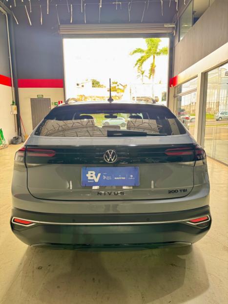 VOLKSWAGEN Nivus 1.0 4P FLEX 200 TSI HIGHLINE TURBO AUTOMTICO, Foto 6