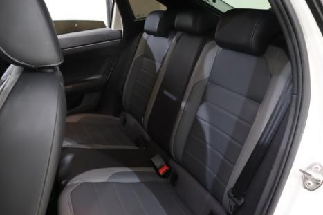 VOLKSWAGEN Nivus 1.0 4P FLEX 200 TSI HIGHLINE TURBO AUTOMTICO, Foto 8