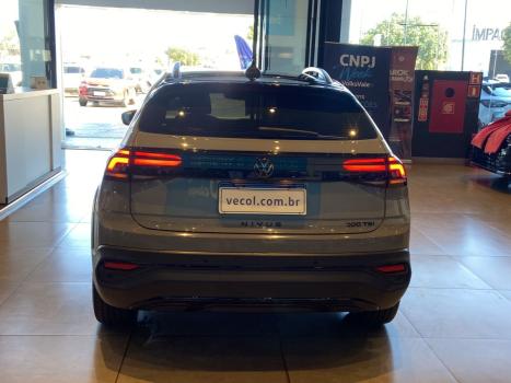 VOLKSWAGEN Nivus 1.0 4P FLEX 200 TSI HIGHLINE TURBO AUTOMTICO, Foto 10