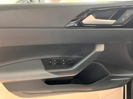 VOLKSWAGEN Nivus 1.0 4P FLEX 200 TSI HIGHLINE TURBO AUTOMTICO, Foto 7