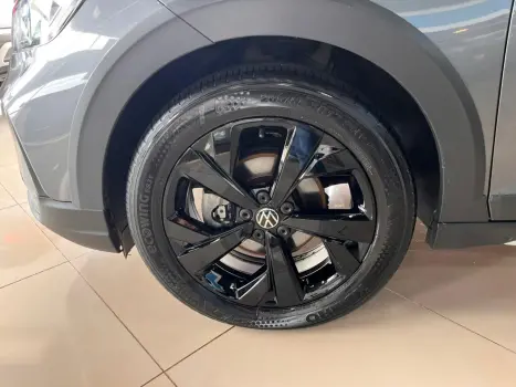 VOLKSWAGEN Nivus 1.0 4P FLEX 200 TSI HIGHLINE TURBO AUTOMTICO, Foto 8