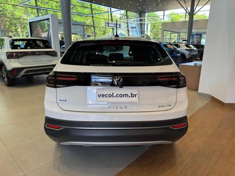 VOLKSWAGEN Nivus 1.0 4P FLEX 200 TSI HIGHLINE TURBO AUTOMTICO, Foto 10