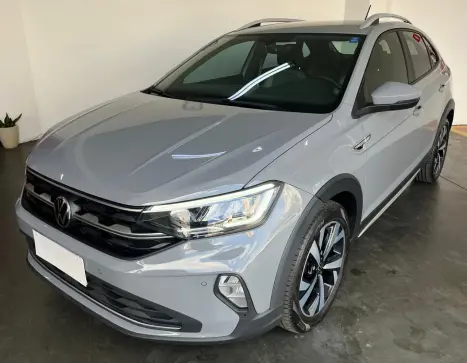 VOLKSWAGEN Nivus 1.0 4P FLEX 200 TSI HIGHLINE TURBO AUTOMÁTICO, Foto 2 VOLKSWAGEN Nivus 1.0 4P FLEX 200 TSI HIGHLINE TURBO AUTOMÁTICO, Foto 2